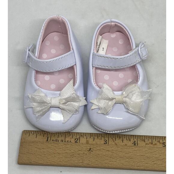 Baby Deer Girl's White Patent Skimmer Crib Shoes 1M Infant Hook & Loop Closure - Picture 13 of 14